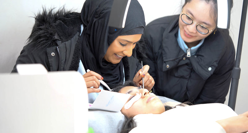 Upgrade: From Online Course to In-Person Lash Training